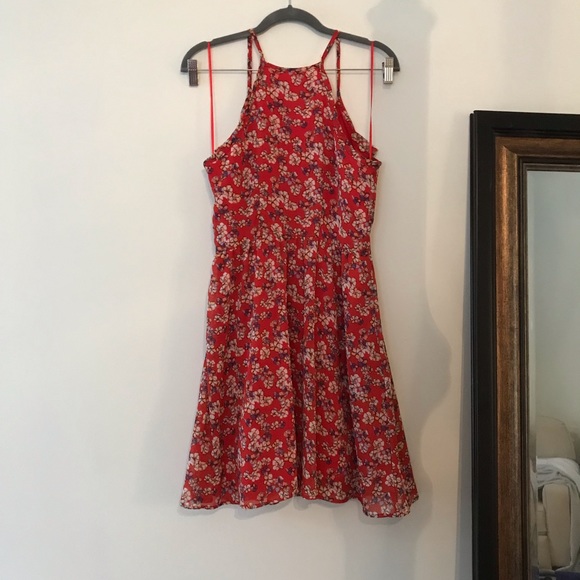 Red floral sundress with ruffles - Picture 3 of 3